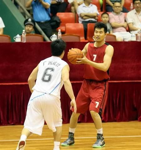 日职联战报：莫赖斯破门，远藤溪太扳平，FC东京1-1新潟天鹅（J1联赛战报：莫赖斯先开纪录，远藤溪太追平，FC东京与新潟天鹅1-1握手言和）