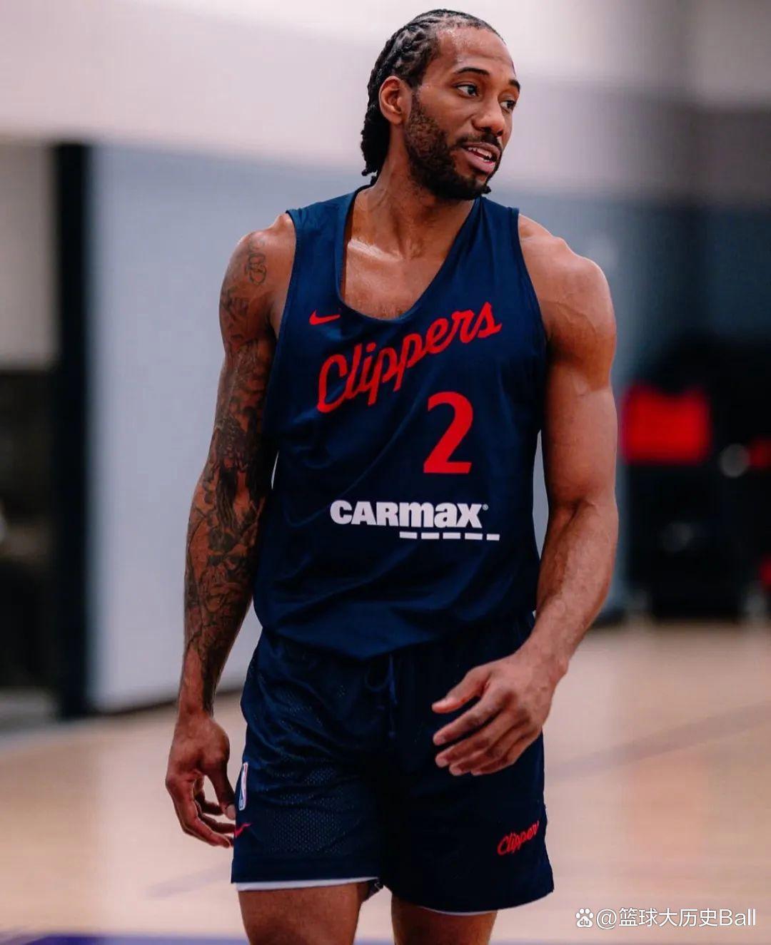 TA：奥利塞合同中没有任何解约金条款，拜仁希望和他续约（TA：奥利塞合同不设解约金，拜仁欲与其续约）